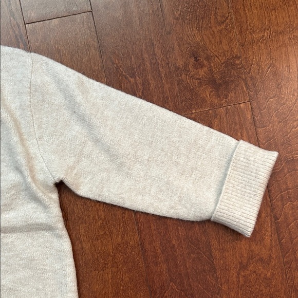 H&M Divided Women’s Boxy Oversized Wool Blend Cardigan Sweater, Size M - Picture 5 of 11